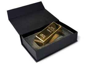 Goldbarren als Türstopper
