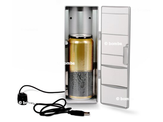 Silberner USB Kühlschrank