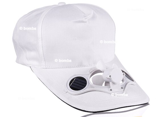 Weiß Baseballkappe mit solarbetriebenem Ventilator